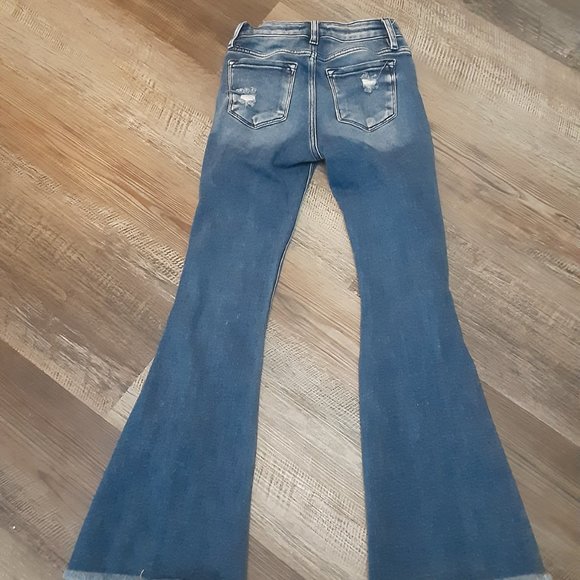 RanCan  Signature Jeans - Picture 2 of 3